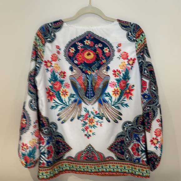(M) #159 PRETTY PARROT print boho style top - Picture 2 of 2